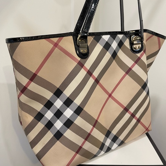 Burberry Handbags - Burberry bag